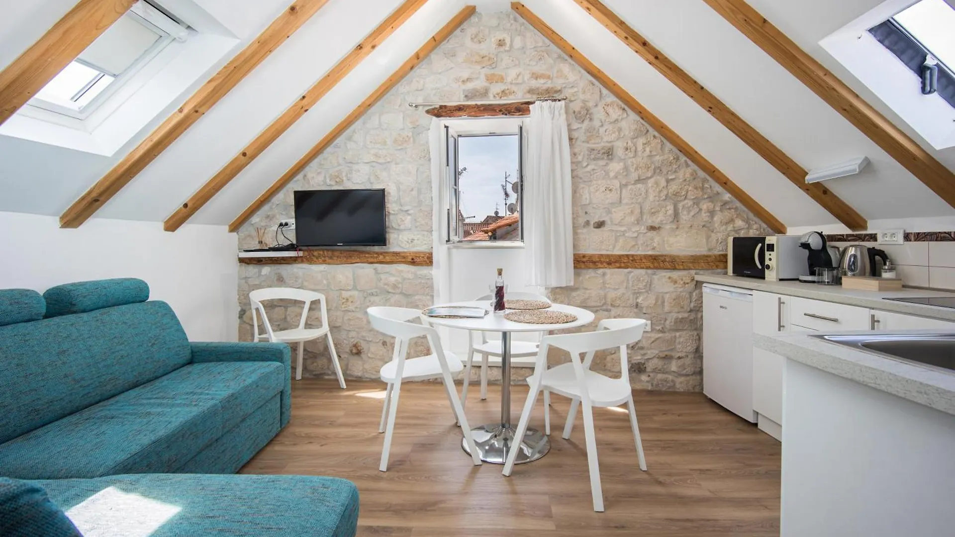 Tragos Lemon Tree Apartment Trogir