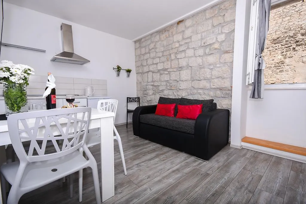 Tragos Lemon Tree Apartment Trogir 0*,