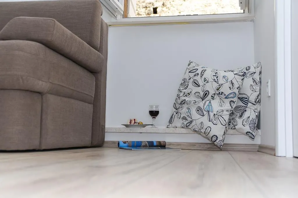 Tragos Lemon Tree Apartment Trogir